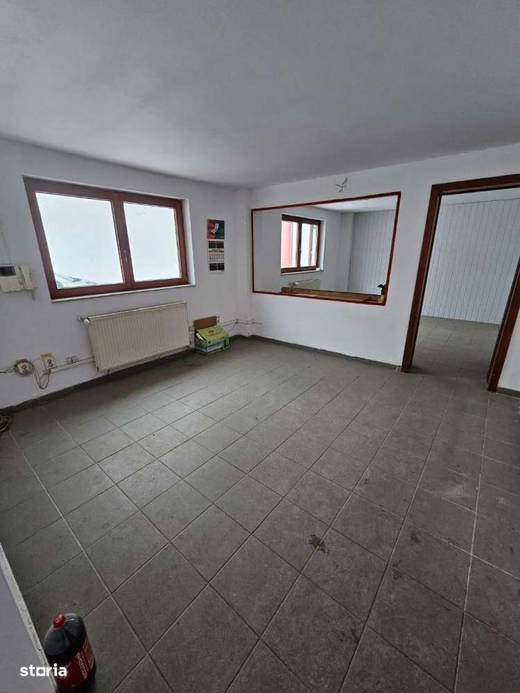 Hala depozitare - mica productie / birouri , zona semicentrala !! - Imagine principală: 3/4