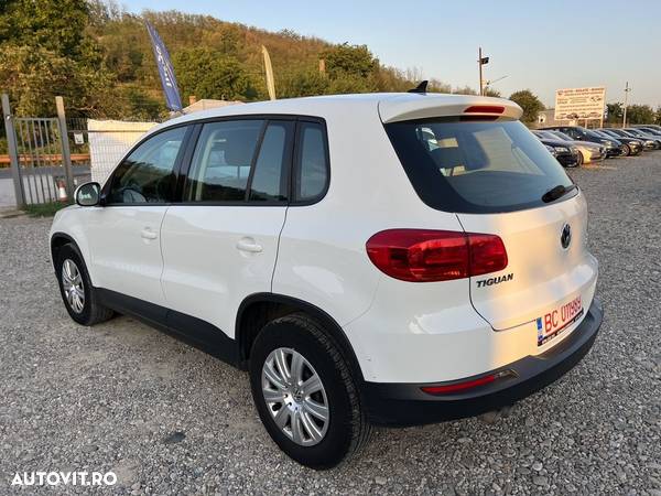 Volkswagen Tiguan 2.0 TDI DPF BlueMotion Technology Trend & Fun - 10