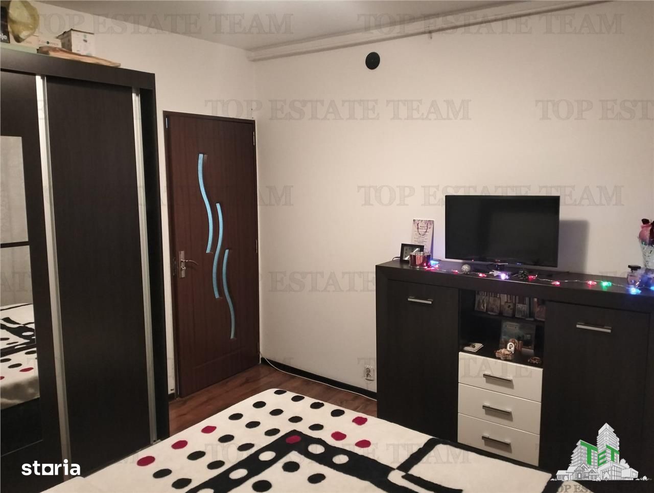 Apartament de 3 camere de vanzare in  zona Mall Vitan