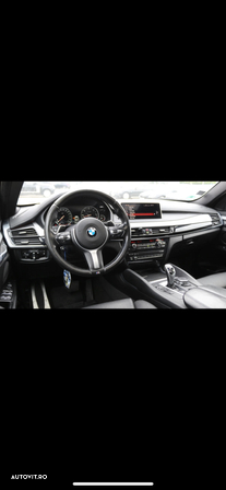 BMW X6 M M50d - 11