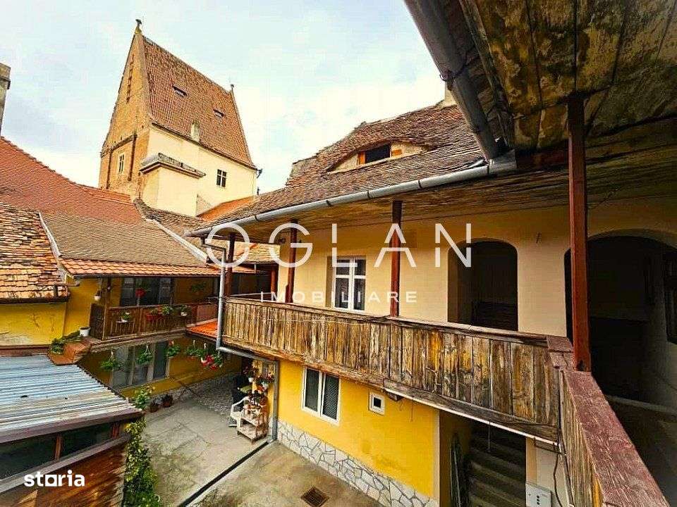 Apartament modern 90mp in Centrul Istoric din Sibiu - Imagine principală: 2/12