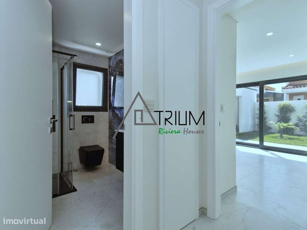 Moradia Contemporânea de Luxo com Piscina Aquecida, Jardim e Cave M...-17