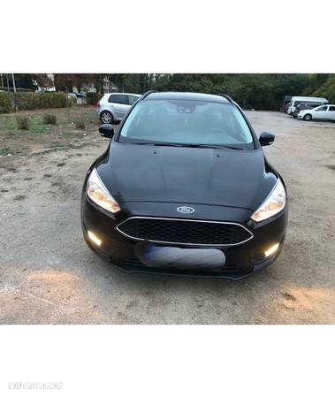 Ford Focus - 1