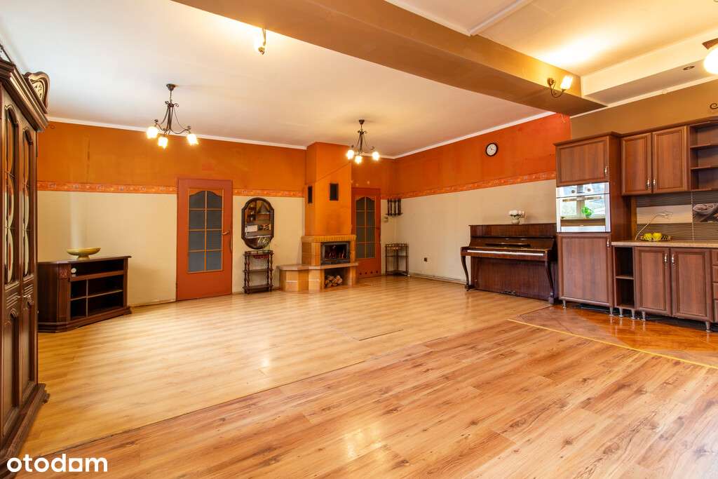 Przestronne mieszkanie z kominkiem blisko centrum! - Pełny obrazek: 5/13