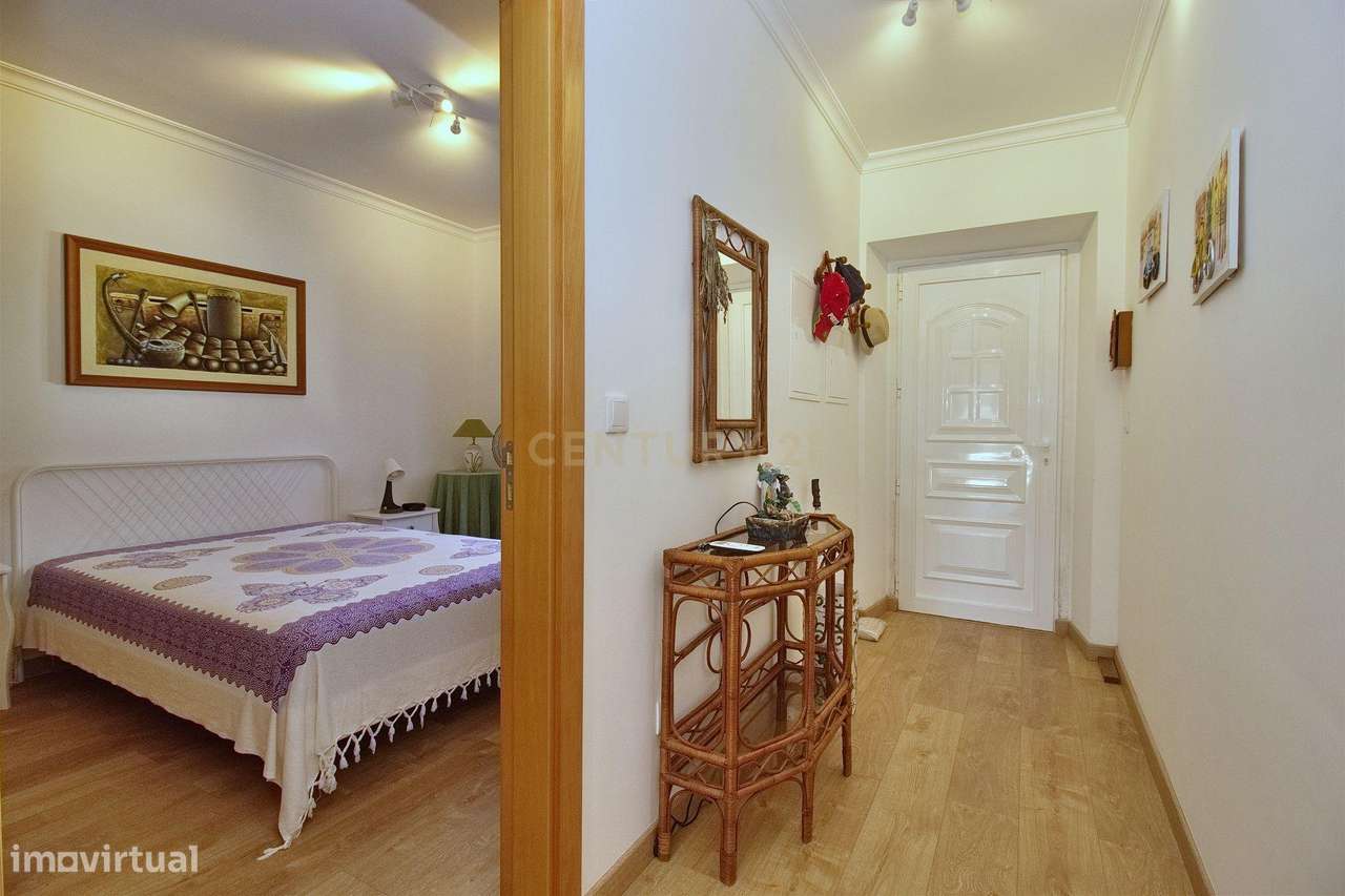 Moradia T3+1 com charme histórico no coração de Altura, a 800m da prai - Grande imagem: 4/34