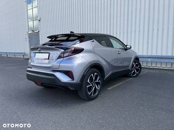 Toyota C-HR Hybrid Style - 9