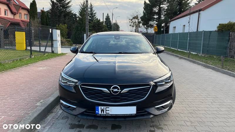 Opel Insignia - 10