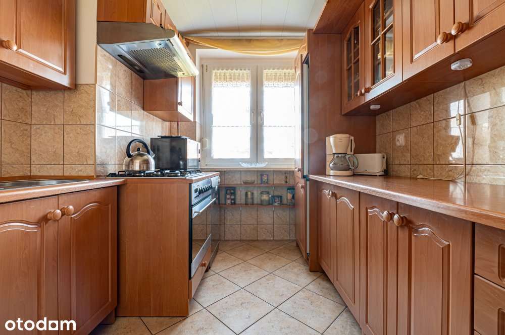 Dom wolnostojący w Starej Górze.-3