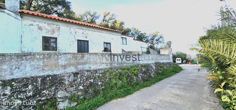 Terreno com Casa para Recuperar - Malhada Quente, Monchique