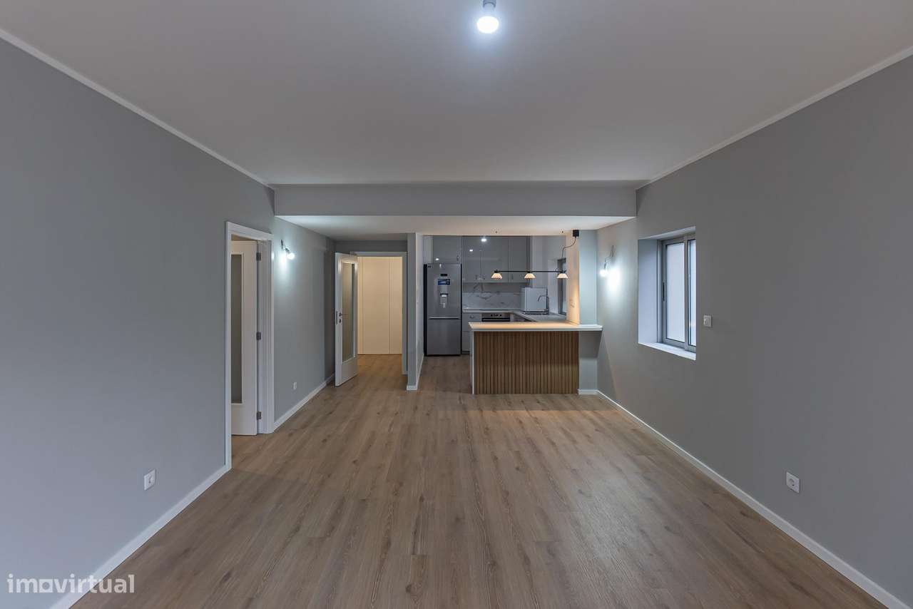 Apartamento T3 renovado | Bonfim, Porto | 105 m2-20