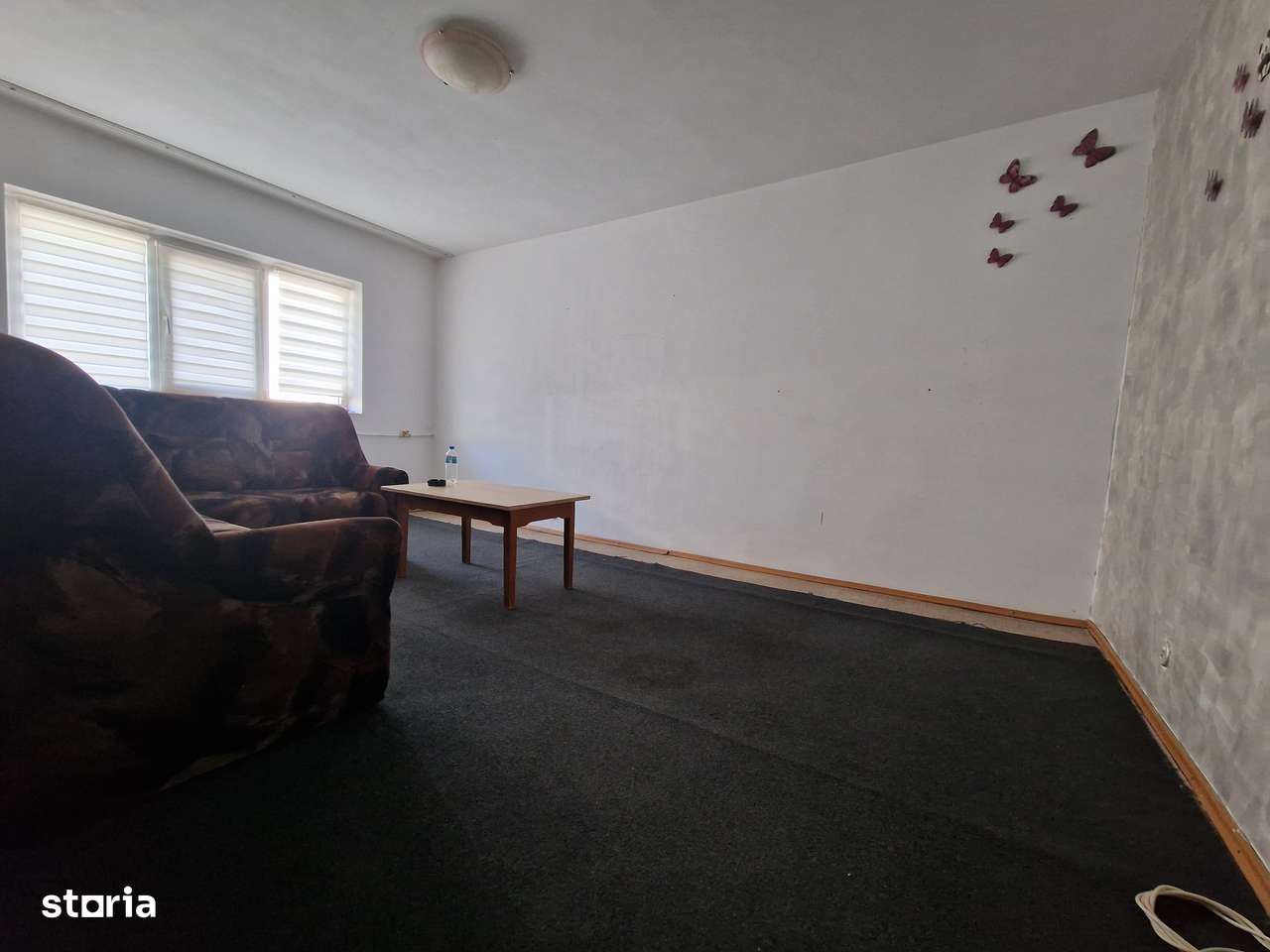 Navodari (Sud Str Rândunelelor)- 2 camere decomandate etaj 3/4, liber-17