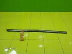 MAZDA CX-7 LIFT 2.2 D 09r listwa zgarniajaca drzwi lewa tyl - 1