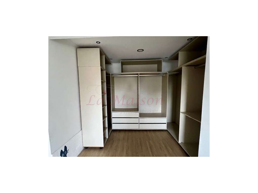 Apartamento T3 em Ramada-8