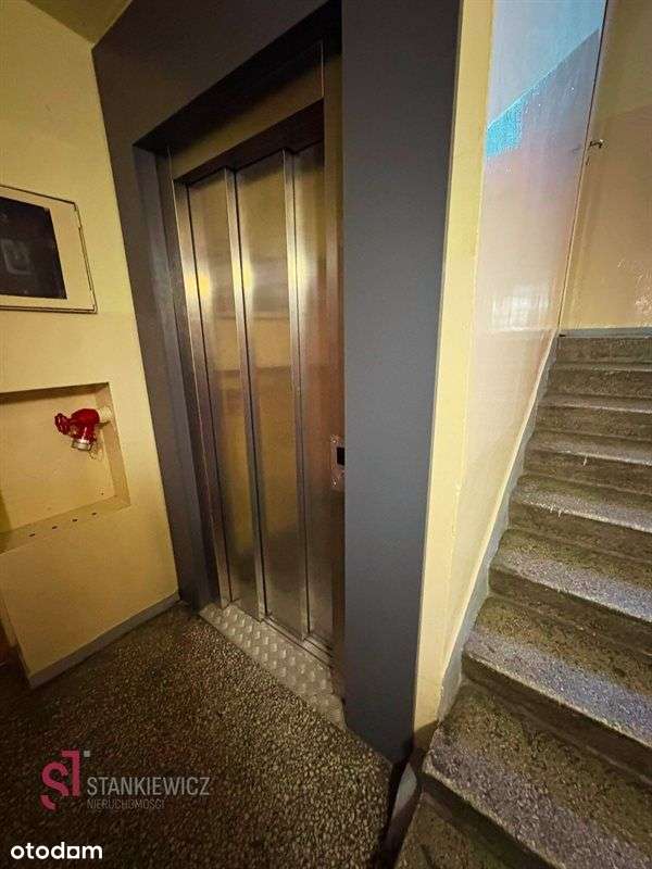 Przytulne mieszkanie w bloku z windą-7