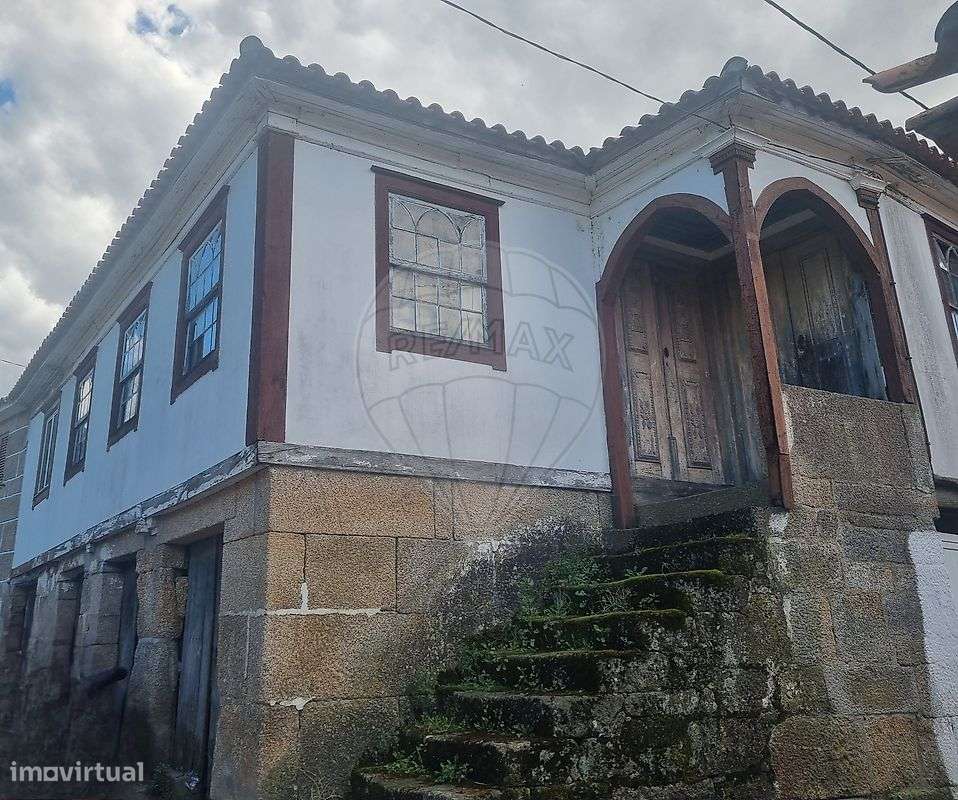 Moradia T5 para venda-7