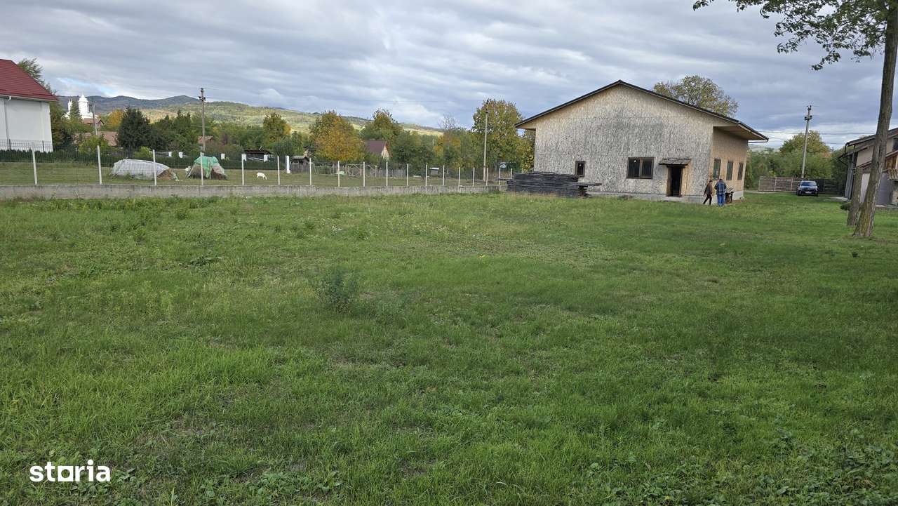 Vand hala structura de lemn 400m +  teren 2000m - Imagine principală: 4/13