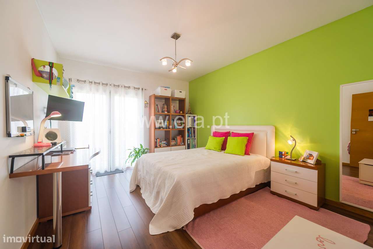 Apartamento T4 - Colinas do Cruzeiro-23