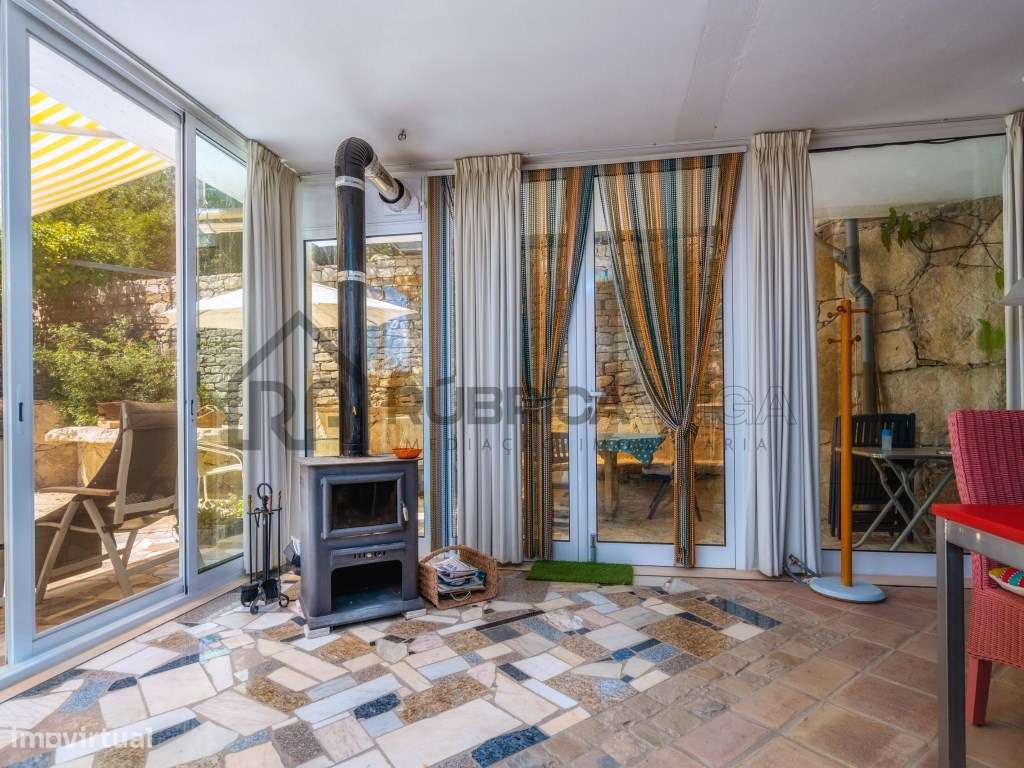 Propriedade Única em Zona Privilegiada com Vista Mar e Piscina - Loulé-33