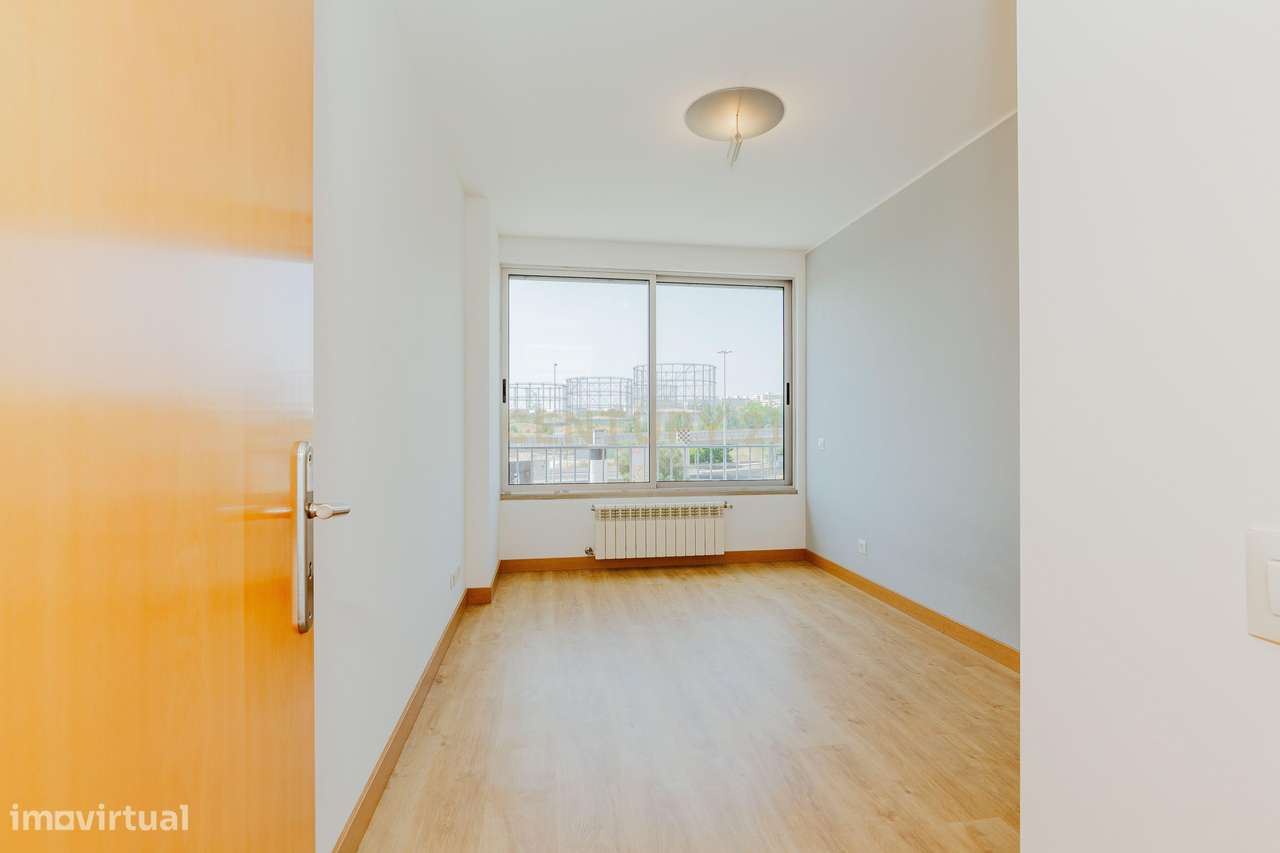 Apartamento T2 com vista rio no Edifício Âncora – Parque das Nações Su-5