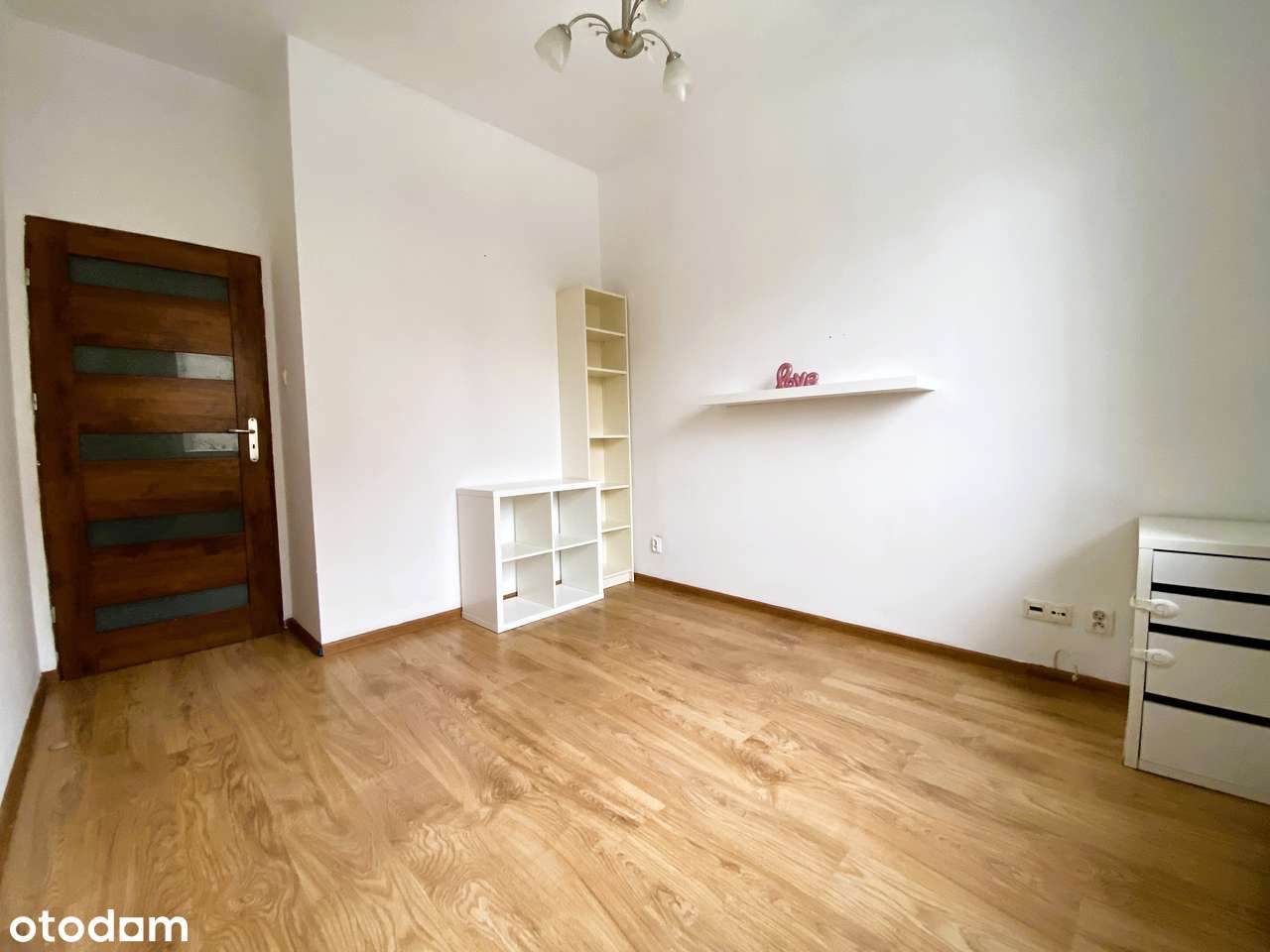 Jasne 2 pokoje z dużym tarasem / Janów / Komórka lok. w cenie!-1