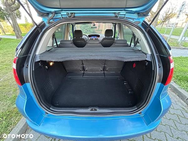 Citroën C4 Picasso 1.8i Impress - 23