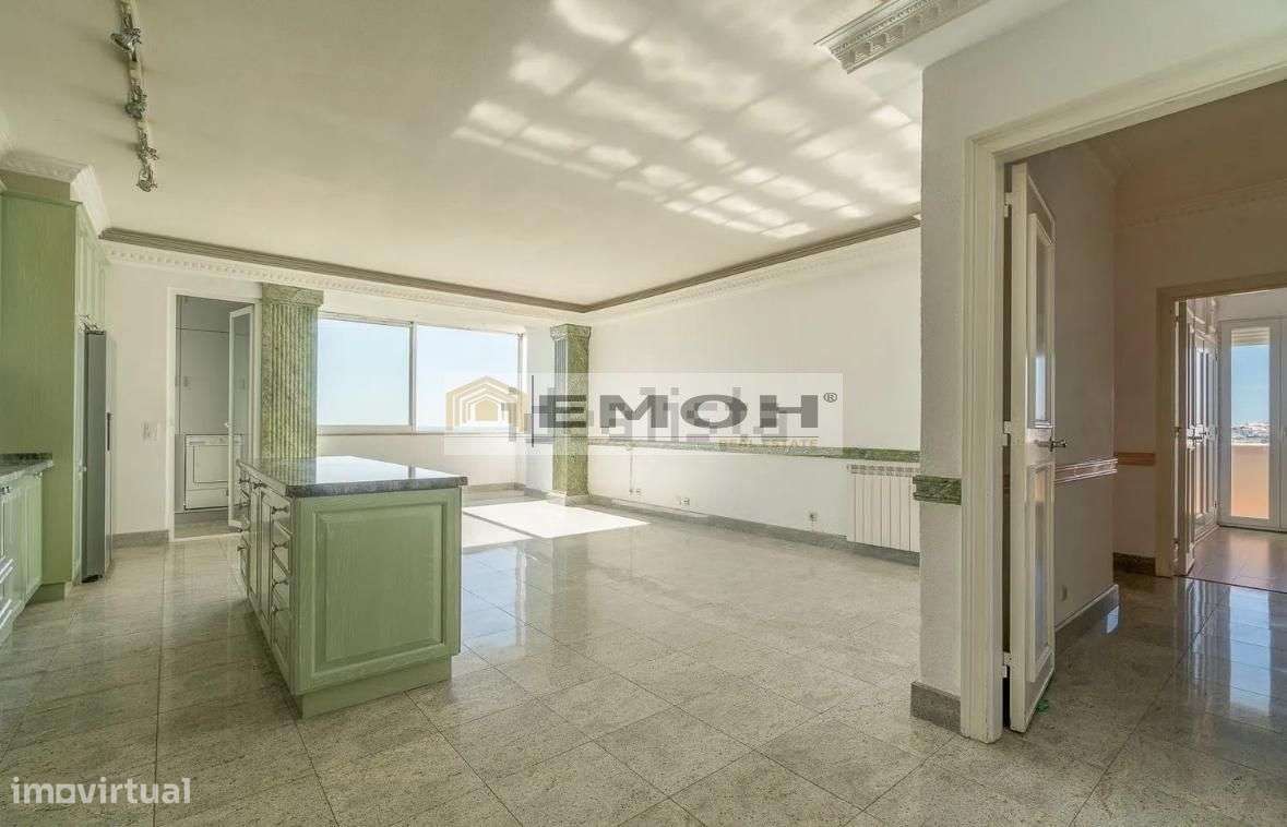 Apartamento T3 à venda na Quinta do Marquês-10