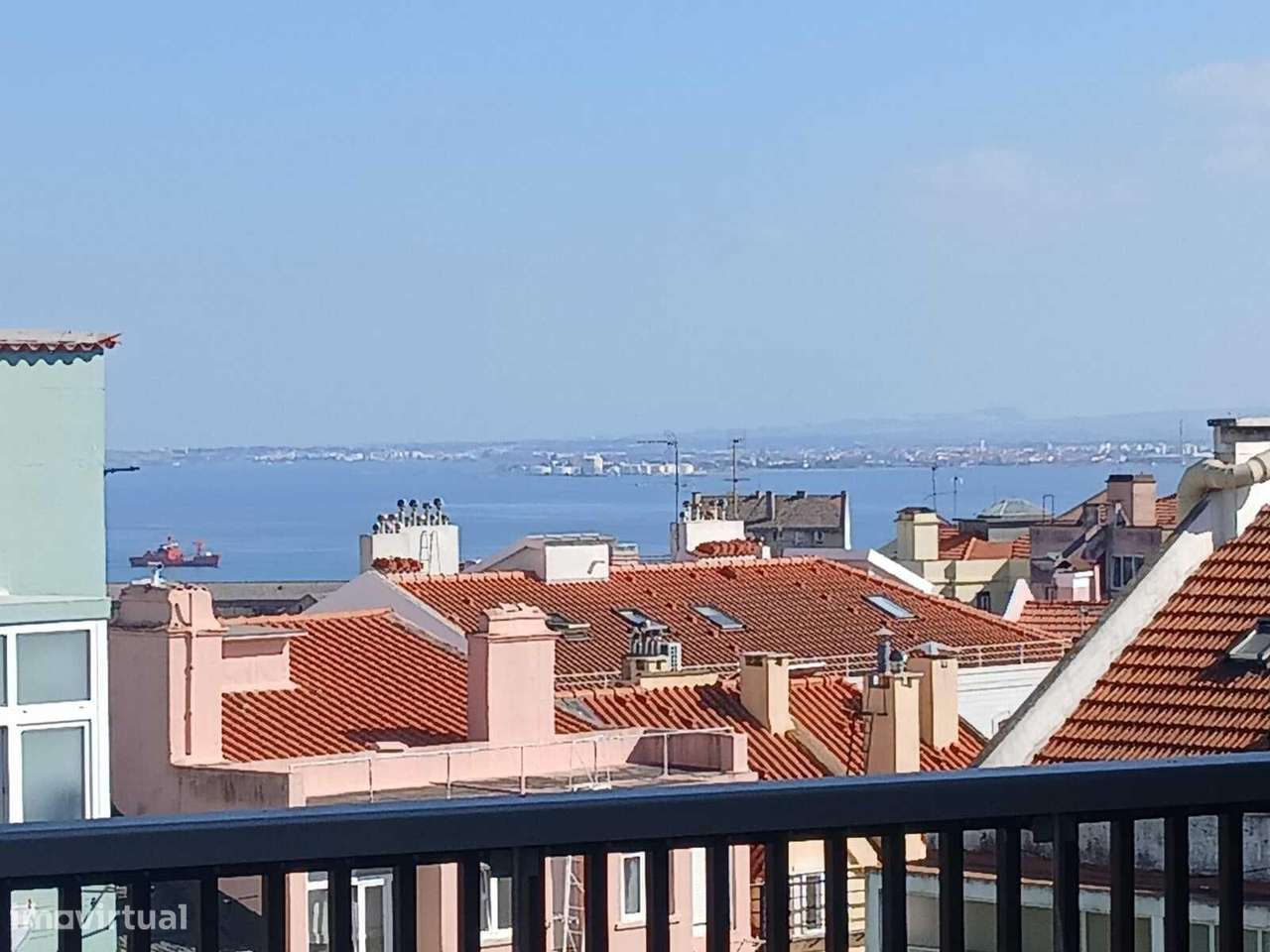 Apartamento T3 com piscina, Lisboa-21