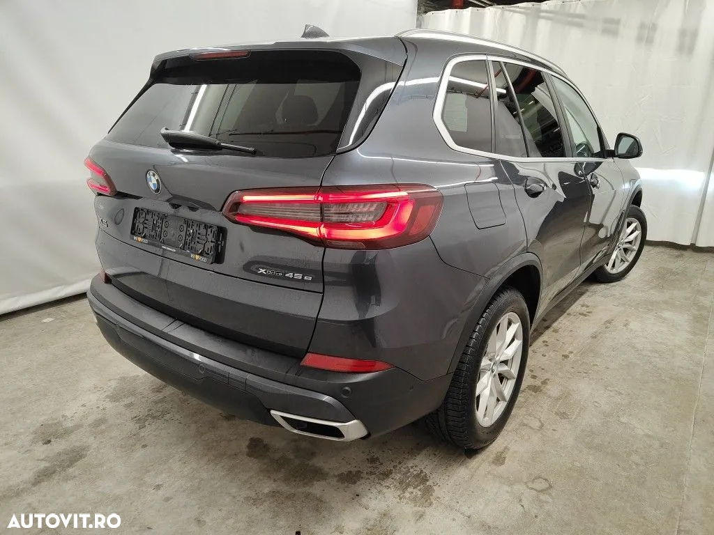 BMW X5 xDrive45e - 3