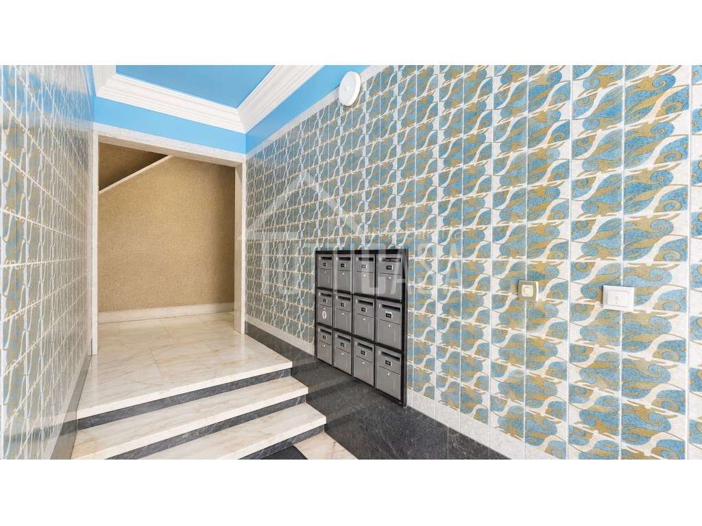 Apartamento T1 totalmente renovado em Olival Basto-15