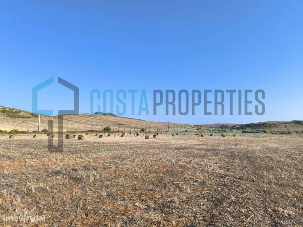 Terreno com linha de Água a poucos minutos da Vila do Bispo - Grande imagem: 2/26