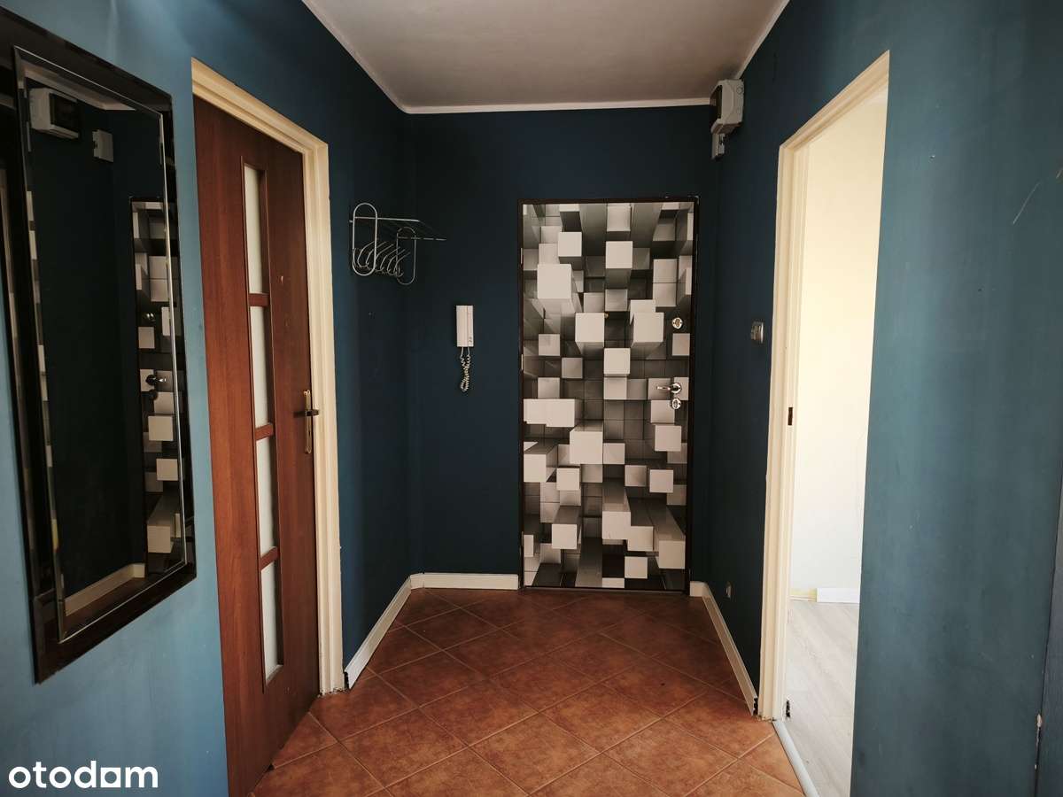 Sprzedam 3 pok. mieszkanie z balkonem, II piętro, rozkładowe -Konin-9