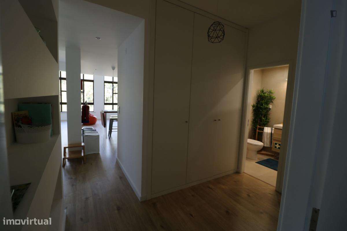 Apartamento com 2 quartos - localizado em Benfica Lisbon - Grande imagem: 3/10
