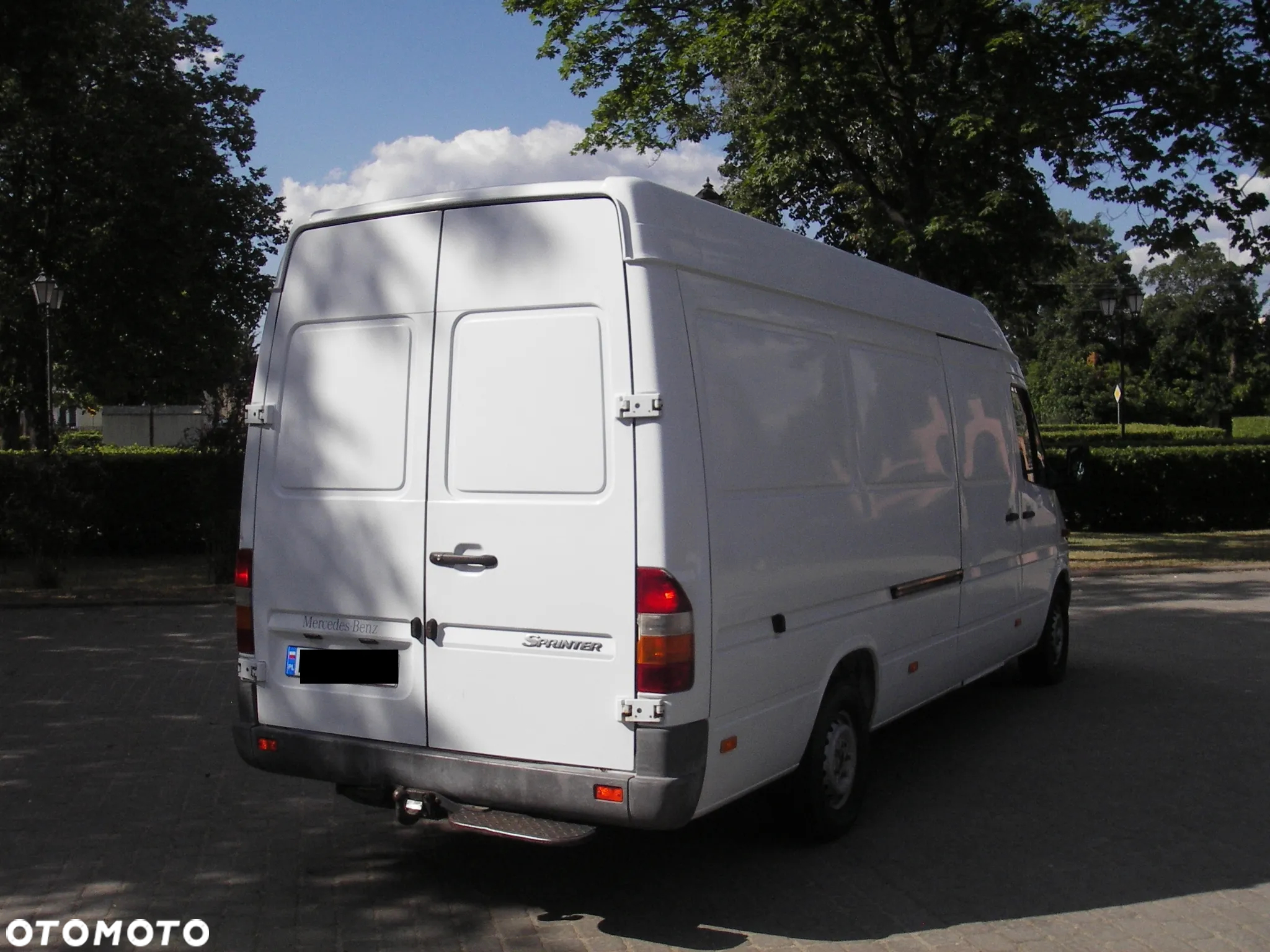 Mercedes-Benz Sprinter - 8