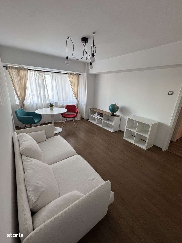 Apartament- zona rezidentiala - Imagine principală: 3/8