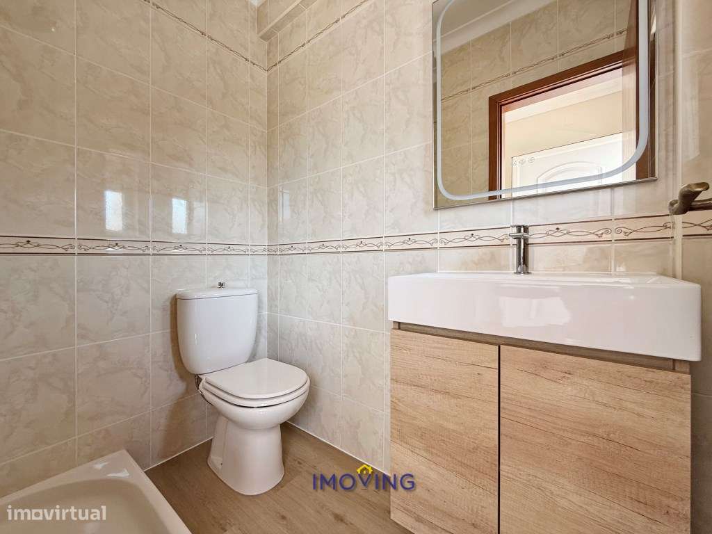 Moradia T3+1 em Vila Nogueira de Azeitão-15