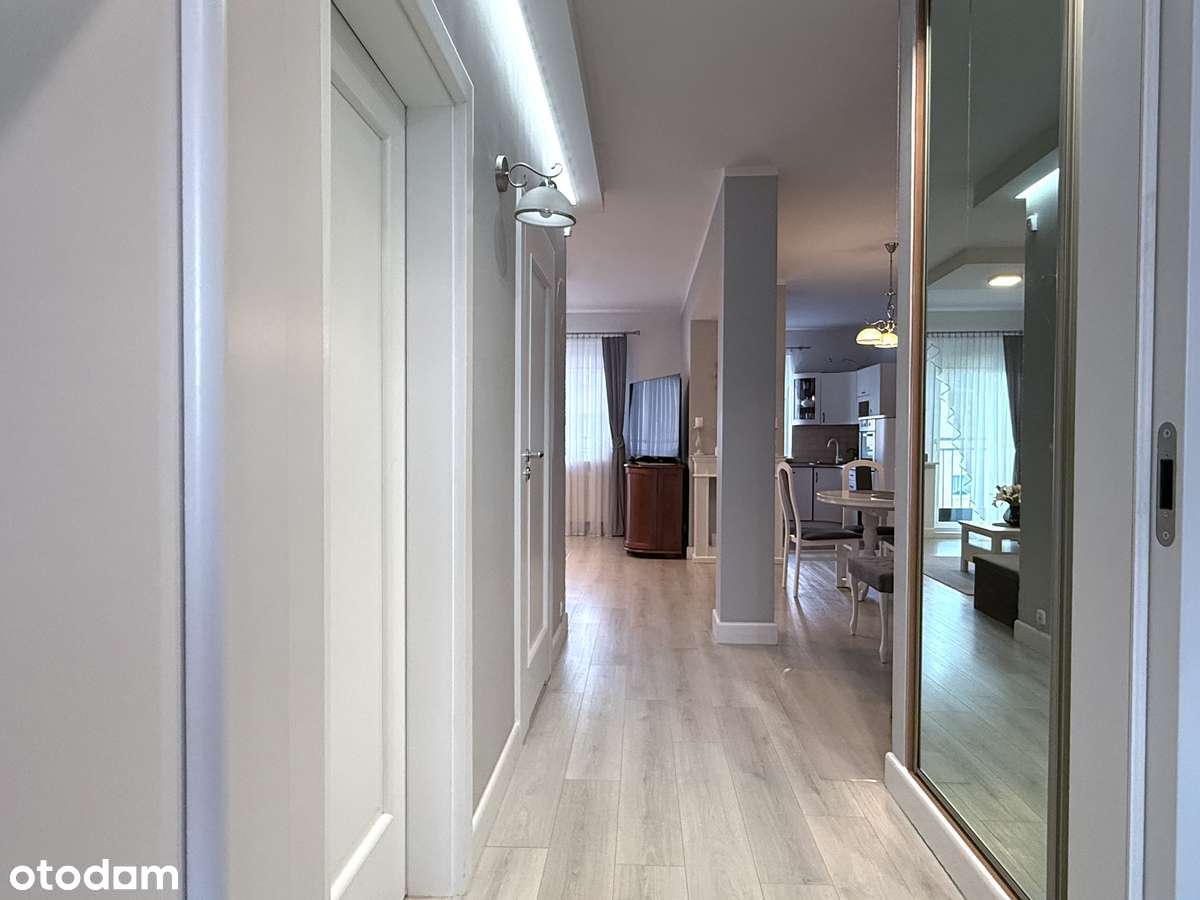 Mieszkanie w samym centrum Redy, 1 piętro, 5 min od SKM, piwnica !!!-9