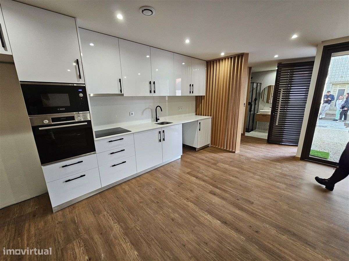 Moradia T2 Nova-2ª linha de Mar-Aver-o-Mar-Póvoa de Varzim - Grande imagem: 4/15