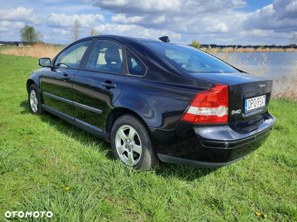 Volvo S40 - 4