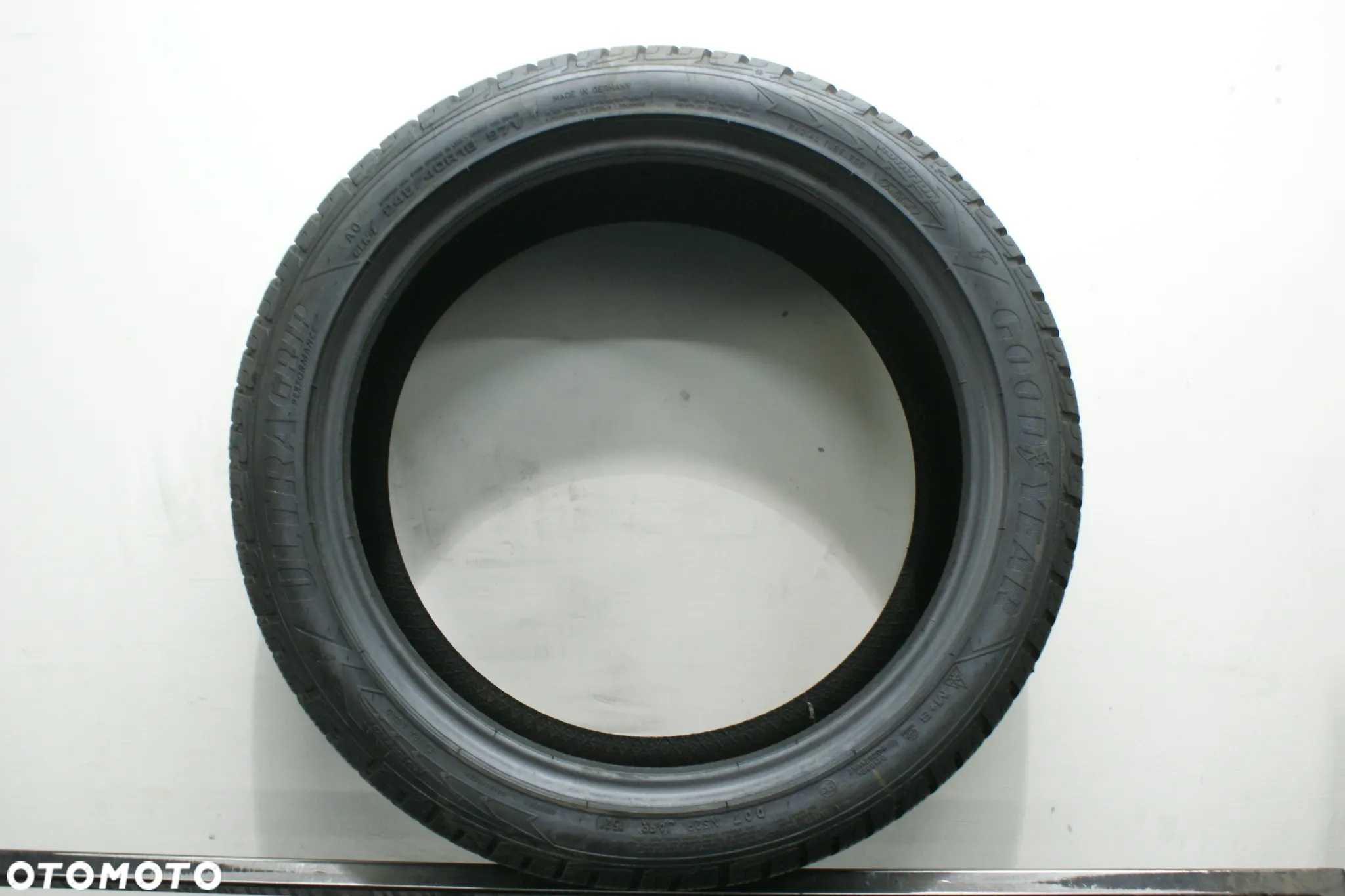 245/40R18 GOODYEAR ULTRA GRIP PERFORMANCE G1 , 7,9mm 2021r - 4