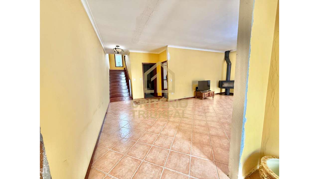 Moradia  T3 Cabeça Santa-Penafiel-11