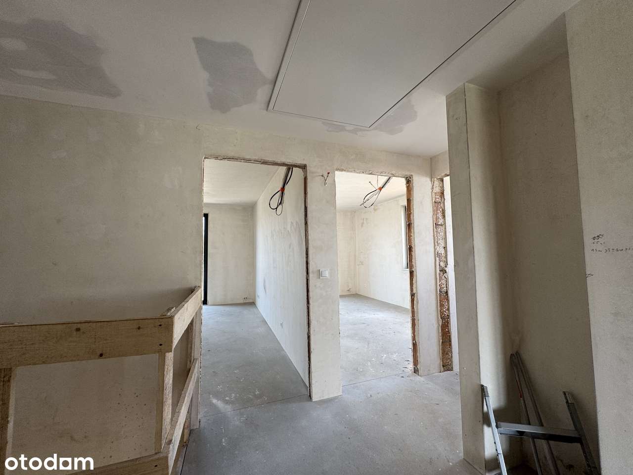 Nowoczesna przestrzeń, Segment z garażem i ogrodem - Wola Justowską-11