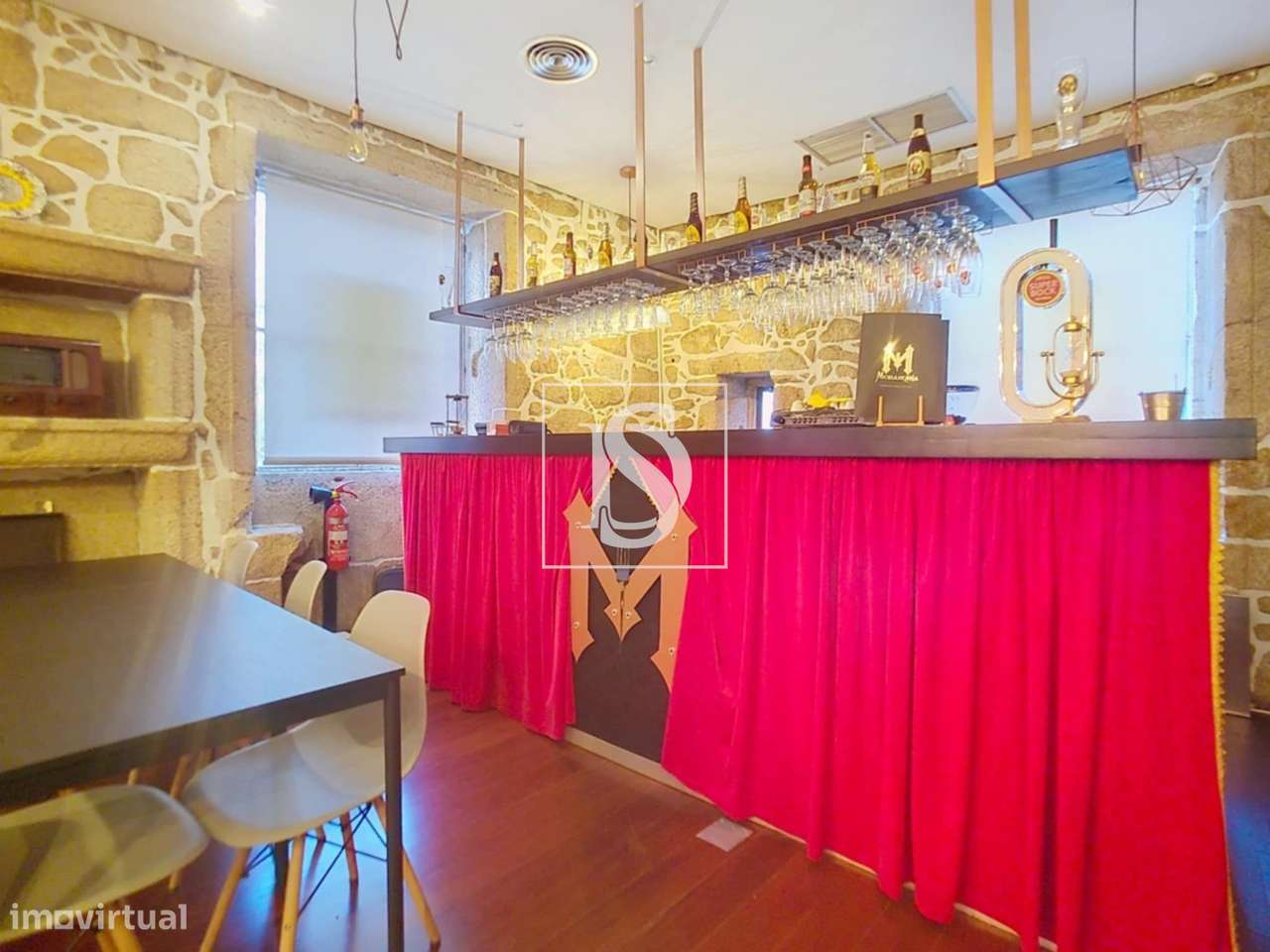 Trespasse de Restaurante no centro de Gondomar.-21