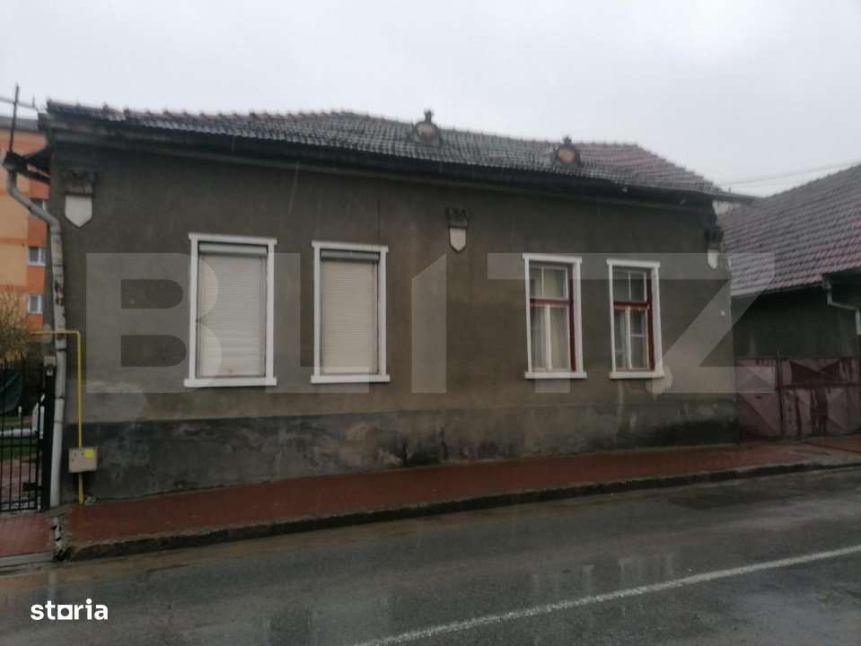 Casa renovabila 200mp 6 camere 1 bucatarie 1 baie 450mp teren Zona Aiu - Imagine principală: 3/3