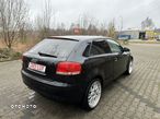 Volkswagen Golf 1.6 Comfortline - 20