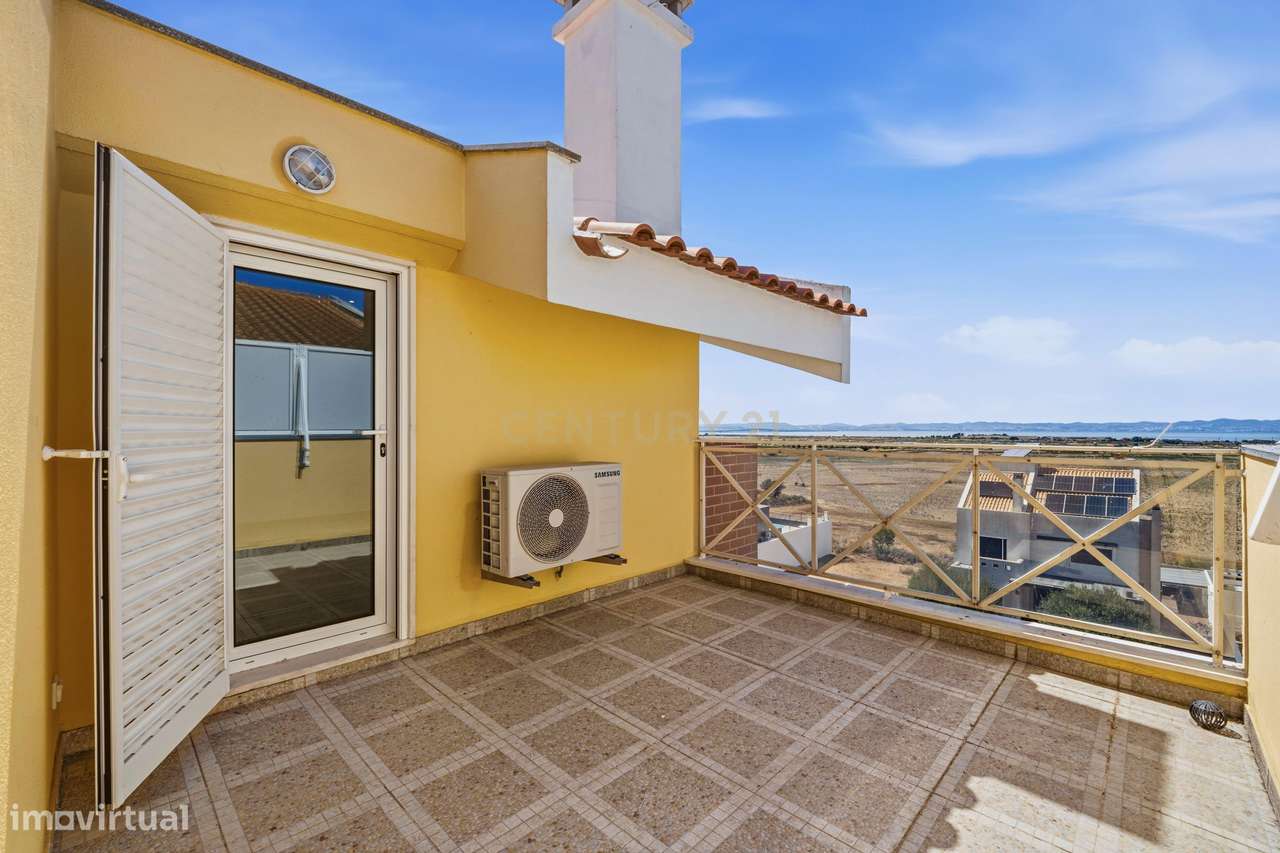 Duplex Exclusivo | 1 Quarto + 3 Suites | Terraços | Vista Panorâmica s-24