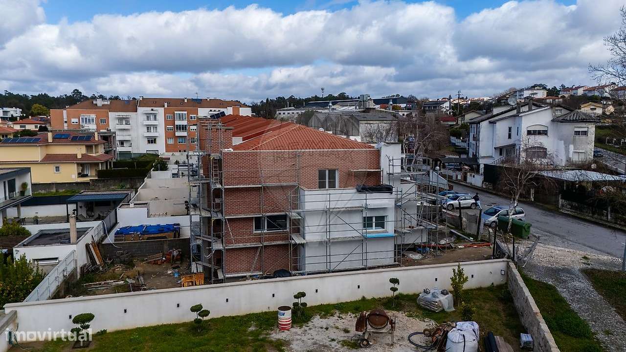 Moradia T4 para venda - Grande imagem: 2/33