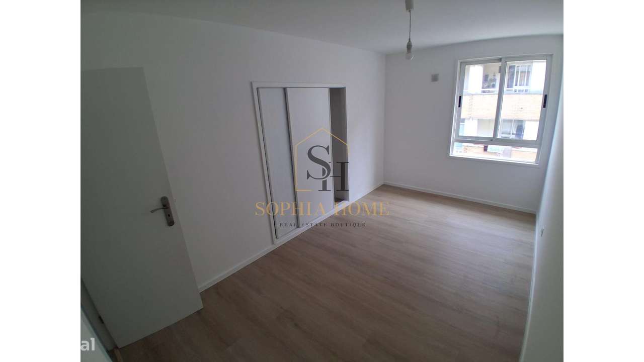 T3 Renovado em Baguim do Monte-9