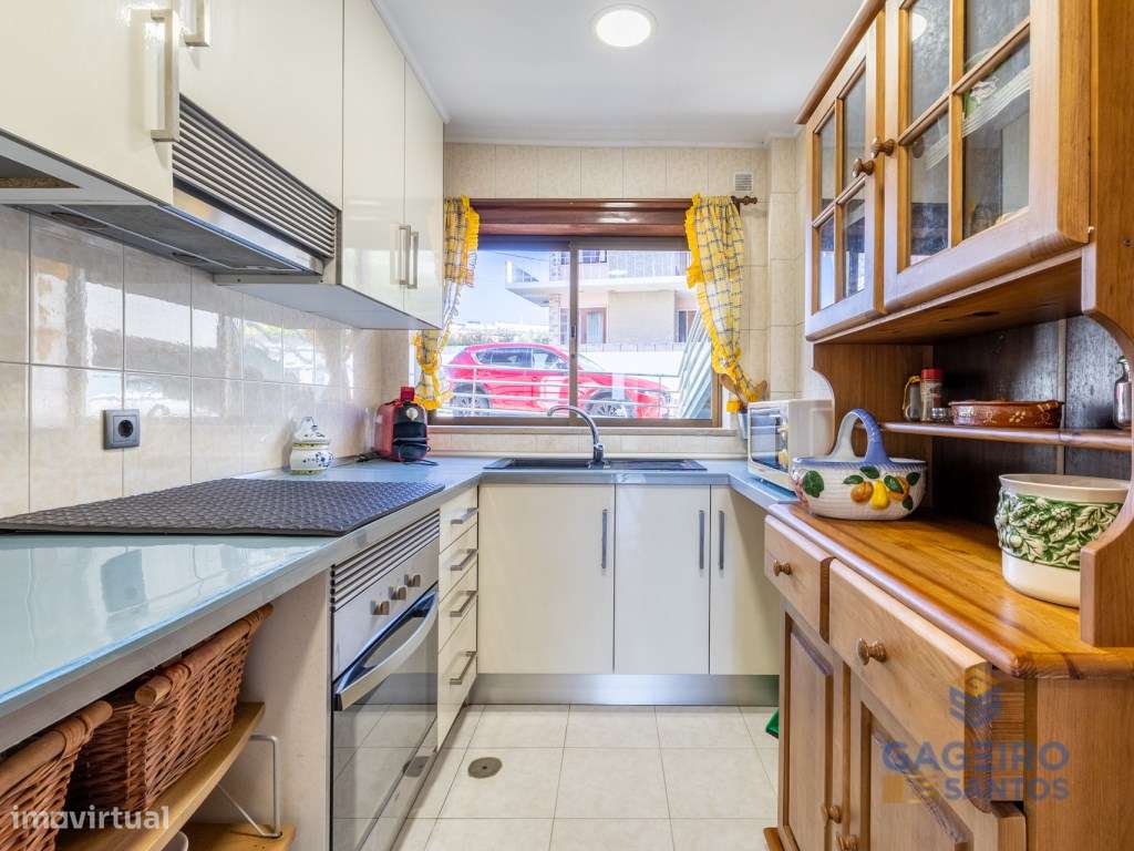 Apartamento T2 com piscina e vista baía | São Martinho do Porto-11