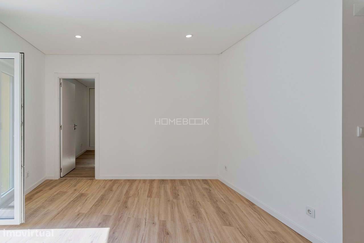 T1+1 Remodelado no Coração da Baixa Comercial de Setúbal-8