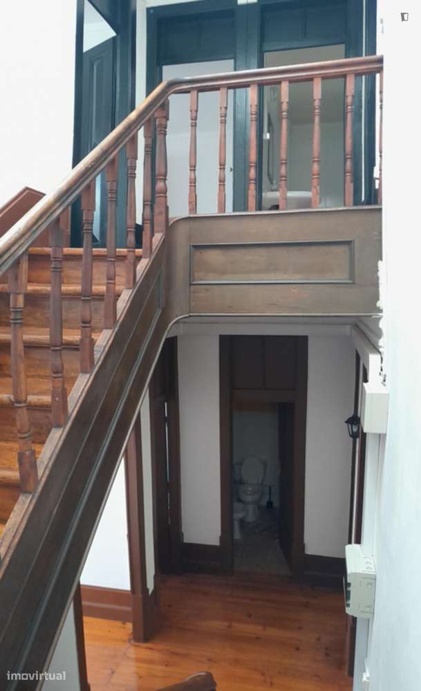 Quarto - localizado em Baixa de Santa Clara Coimbra - Grande imagem: 2/6